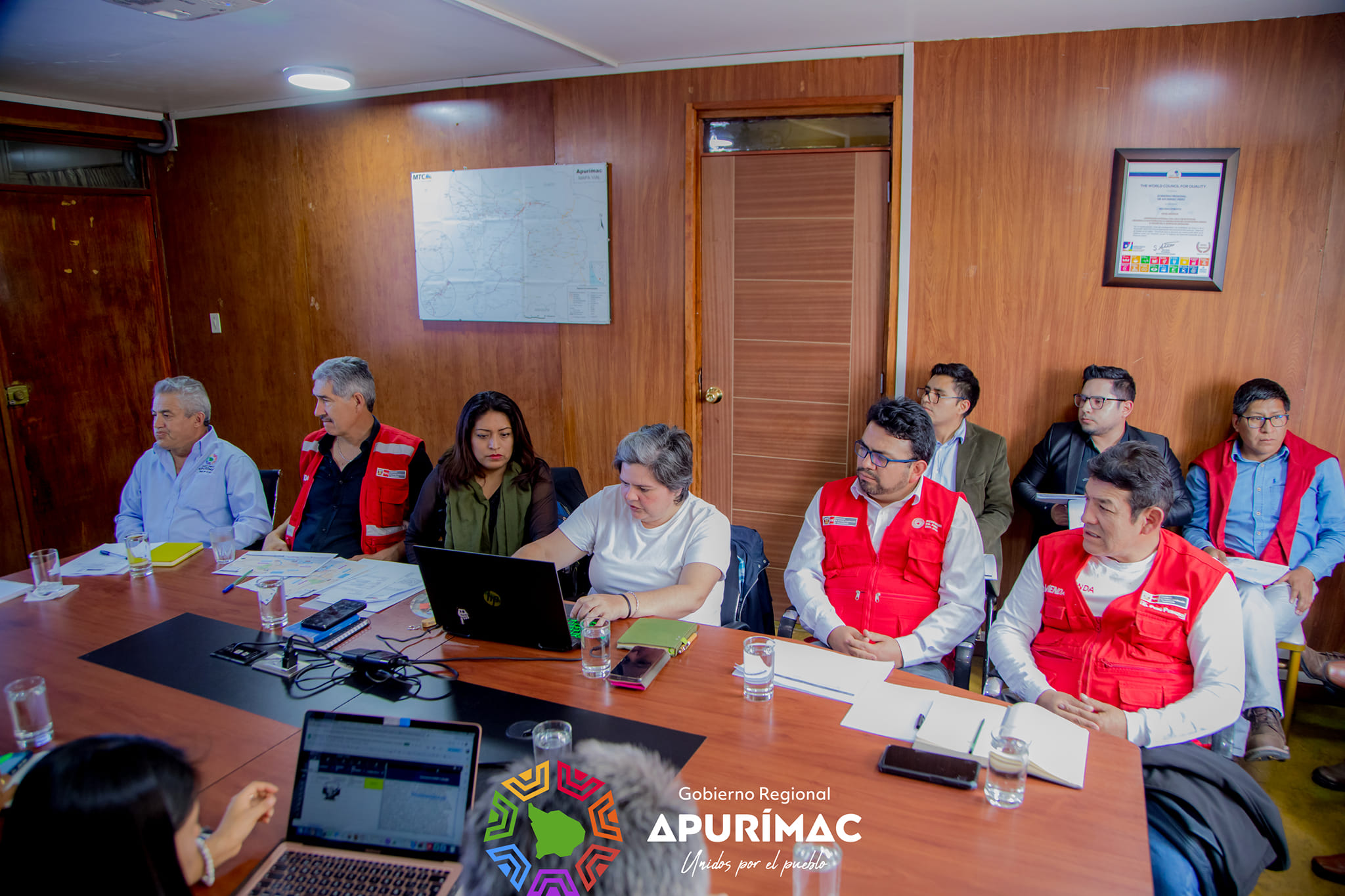 Gobernador Regional Percy Godoy y Mincetur afianzan acciones articuladas para ejecución de proyecto birregional teleférico de Choquequirao