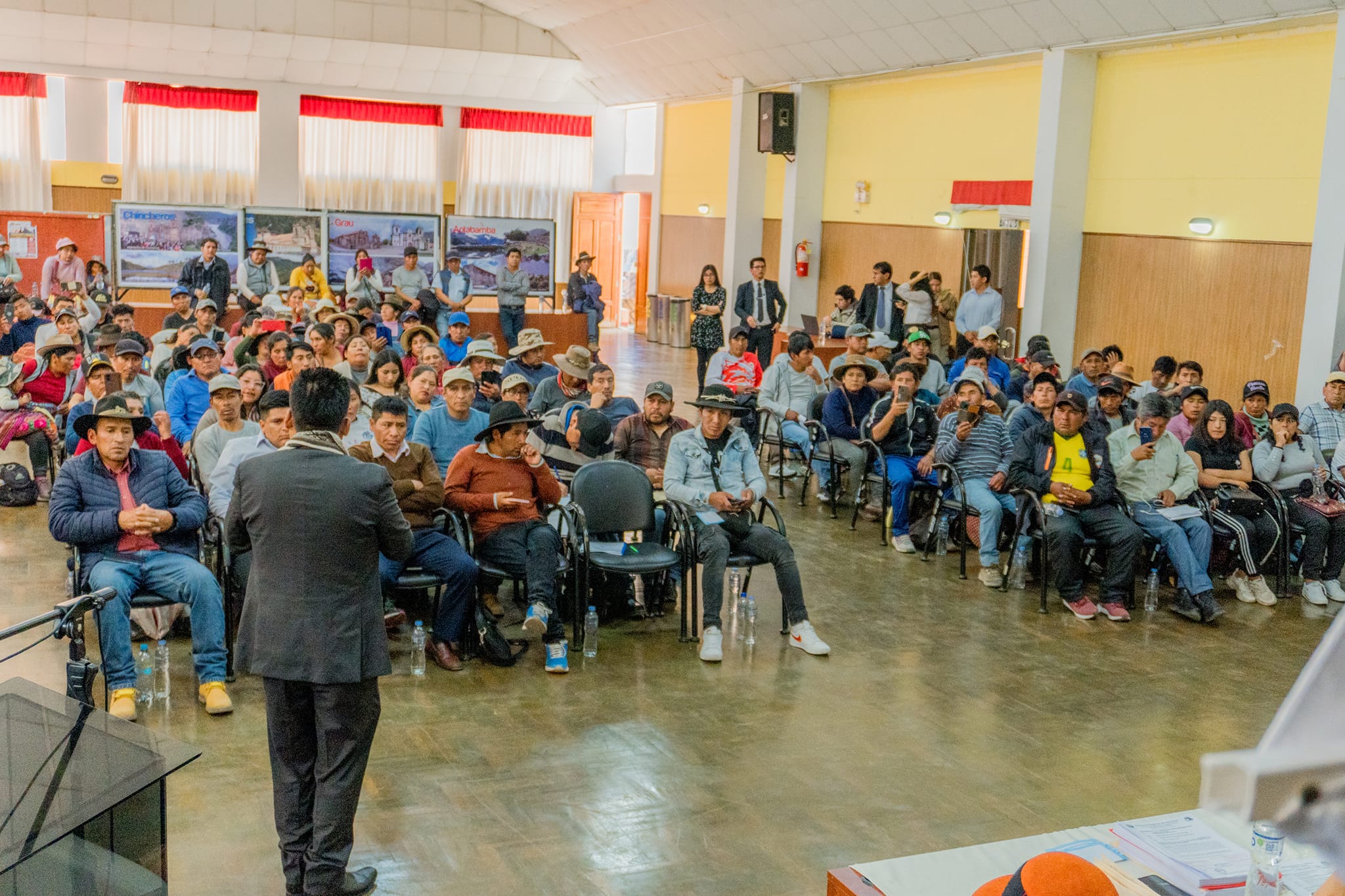 Gobernador Regional encabezó reunión técnica con autoridades sobre el Instituto de Educación Superior Tecnológico del Distrito de Progreso
