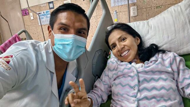Médicos especialistas del Hospital Santa Rosa realizaron exitosa cirugía de la vía biliar