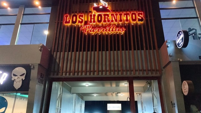 Más locales de venta de comida prepara fueron intervenidos por personal de la MPT para verificar el cumplimiento e la normativa vigente.