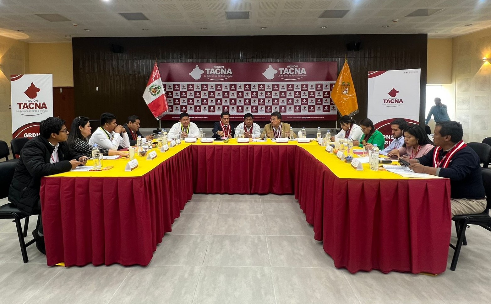 Consejeros se reúnen en Asamblea de la Mancomunidad Regional Macro Región Sur