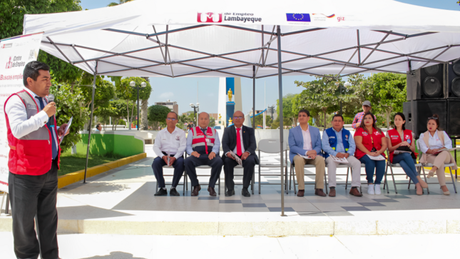 foto del evento de lanzamiento