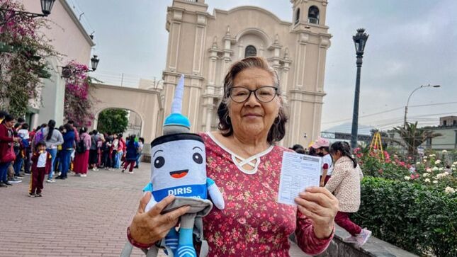 Visitantes de la iglesia Santa Rosa de Lima podrán vacunarse contra la covid-19