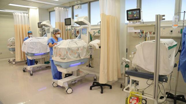 Fichas de homologación permitieron adquirir 120 incubadoras neonatales para hospitales del país