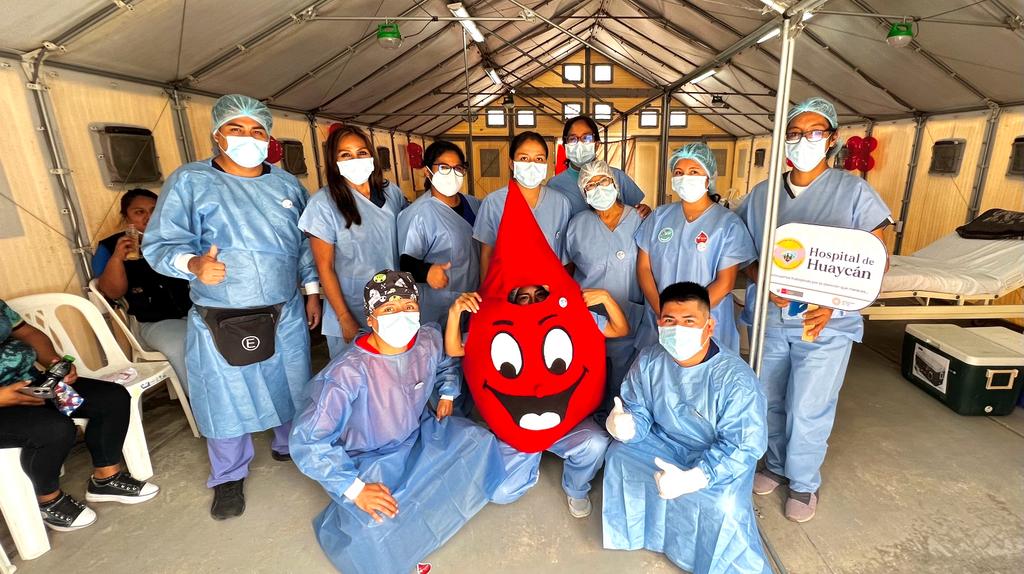 Equipo de Trabajo de Banco de Sangres del Hospital de Huaycán y el Hospital Hipólito Unanue