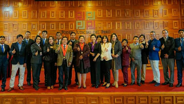 Funcionarios de las Cortes de Cusco y Apurímac fueron capacitados en "Gestión de Convenios de Cooperación Interinstitucional"