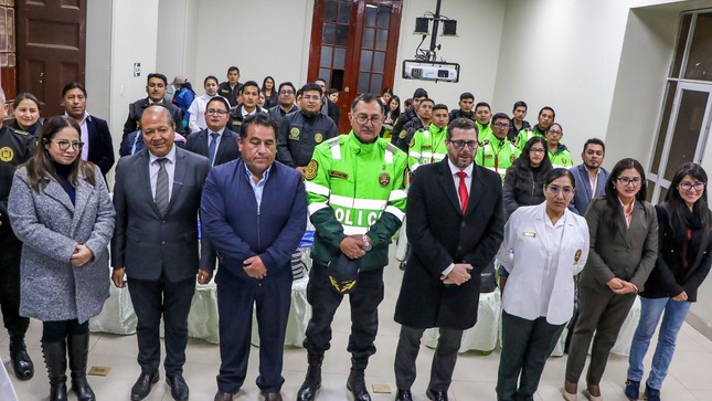 DIRESA Huancavelica brindará servicios de salud a 2,687 efectivos policiales