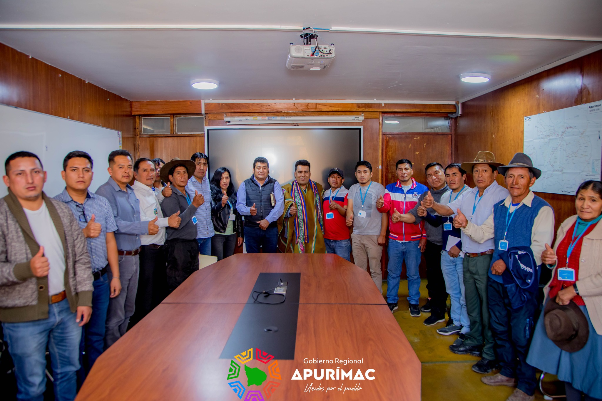 Aceleran elaboración del expediente técnico para construcción de nuevo centro de salud de Cotaruse por disposición del Gobernador Regional