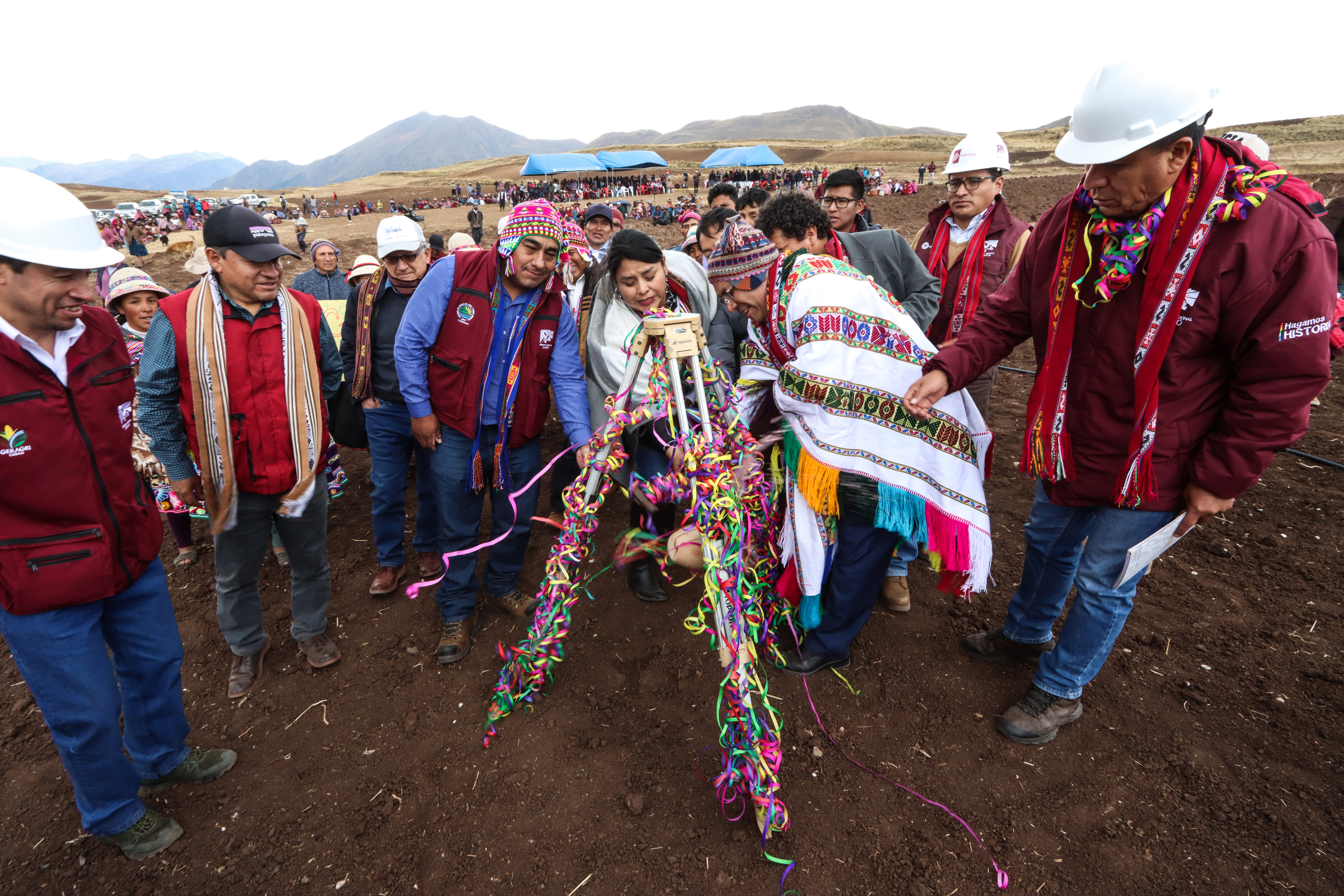 Energía Solar y Agricultura unidas: GORE Cusco entrega proyecto de Riego a más de 200 familias de agricultores en Acomayo