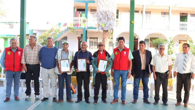 DRAA realiza reconocimiento a profesionales del sector agrario