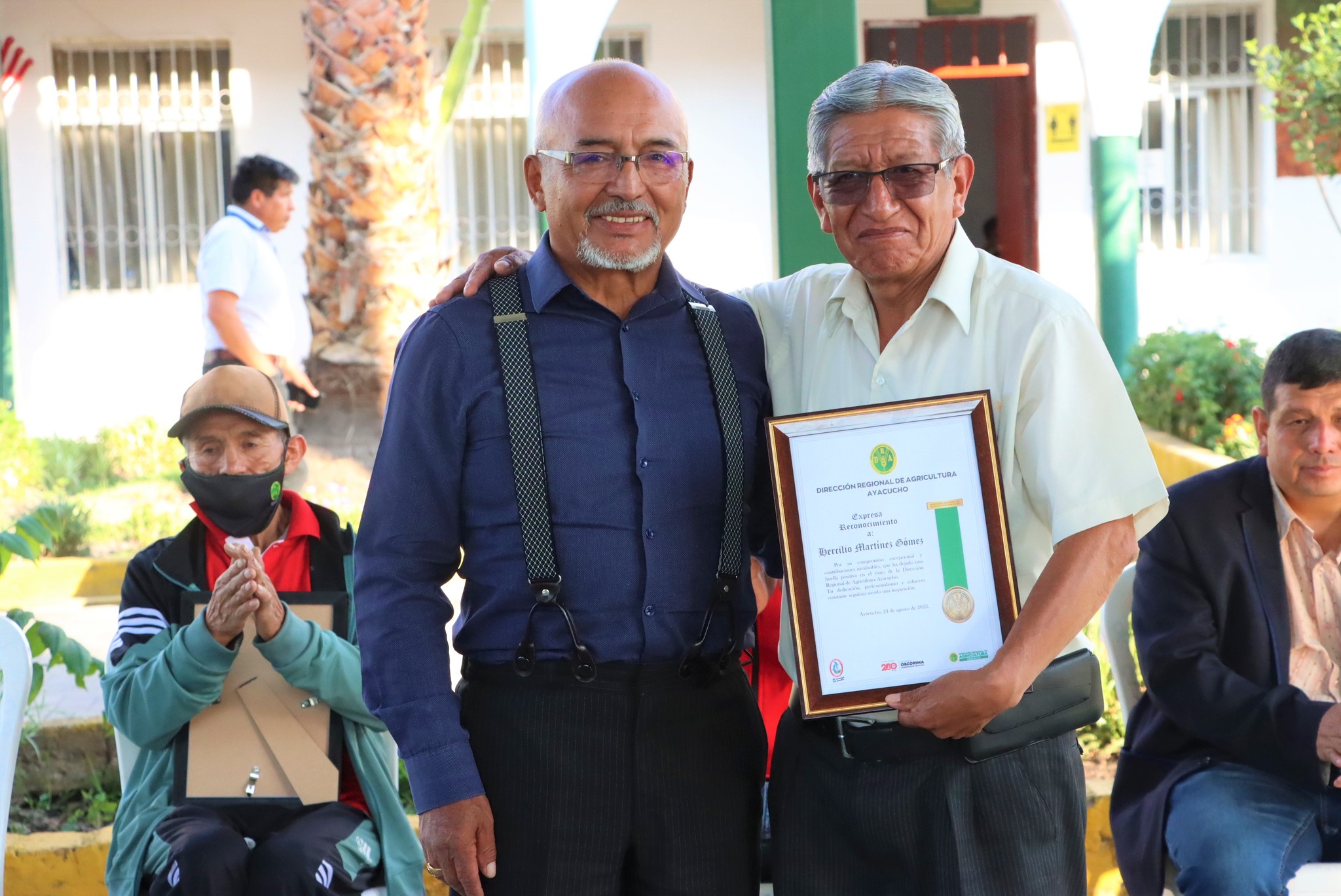 DRAA realiza reconocimiento a profesionales del sector agrario