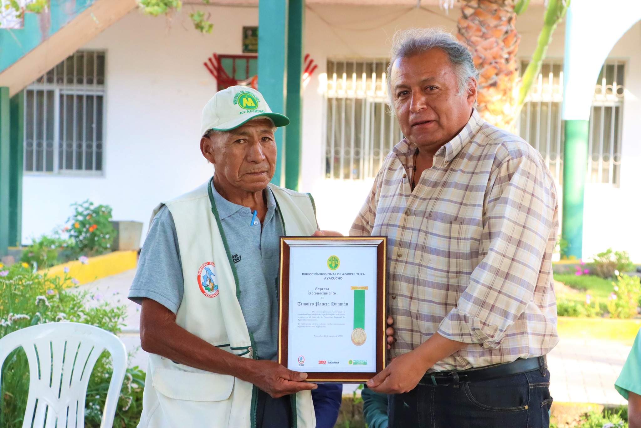 DRAA realiza reconocimiento a profesionales del sector agrario