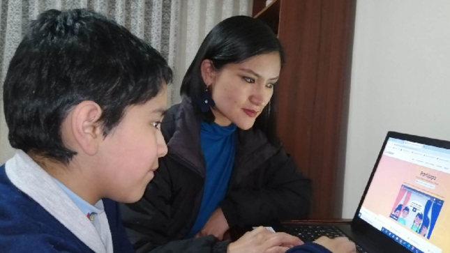 Hasta el próximo 6 de setiembre, estudiantes de secundaria de las veinte provincias de Áncash podrán participar de la Veeduría Escolar “Seguridad Ciudadana”, promovida por el programa Auditores Juveniles de la Contraloría General de la República, como parte de su esfuerzo por impulsar la participación ciudadana y el ejercicio del control social a sus autoridades educativas de manera responsable y sostenida.