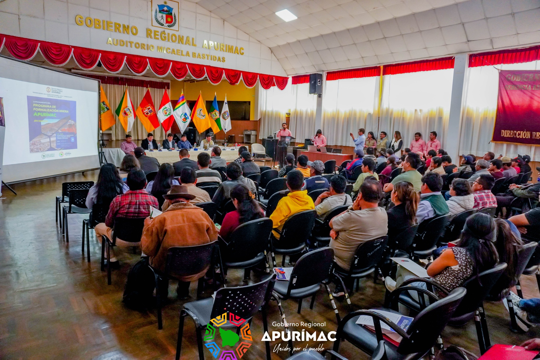Exitoso lanzamiento del programa de formalización minera en beneficio de mineros artesanales de Apurímac