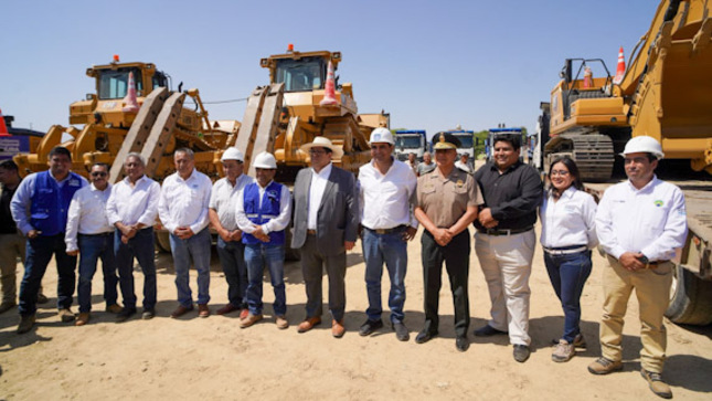 GORE Piura adquiere 52 equipos de maquinaria por más de 52 millones de soles