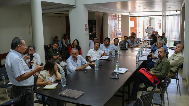 Reunión informativa sobre los avances logrados con la Mesa de Diálogo