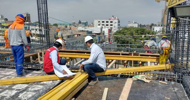 La Contraloría General advirtió que un inadecuado control técnico en la ejecución de la obra de construcción de la obra de Mejoramiento del Centro de Convenciones Jorge Basadre Grohamnn afecta la calidad de los trabajos que presentan deficiencias e impactan en el tiempo de vida del proyecto.