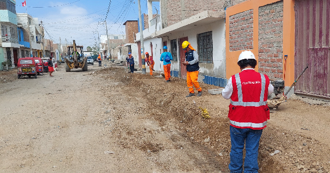 La Contraloría General alertó a la Municipalidad Provincial de Pisco sobre el constante retraso y deficiencias en la partida relacionada a la base granular en la ejecución del proyecto de mejoramiento de transitabilidad vehicular y peatonal de los sectores San Pedro II, Luis Alvizuri, Las Américas y calle 2, ubicado en el distrito de Pisco y valorizado en S/ 9 030 896. 