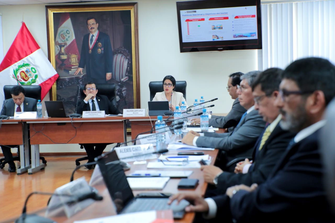 Ministra Lazarte remarcó que el cabotaje marítimo dinamizará la economía y generará empleos
