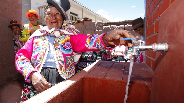 Como parte del evento se firmará un pacto que incluye compromisos conjuntos para garantizar el acceso universal a los servicios de agua potable y saneamiento. 