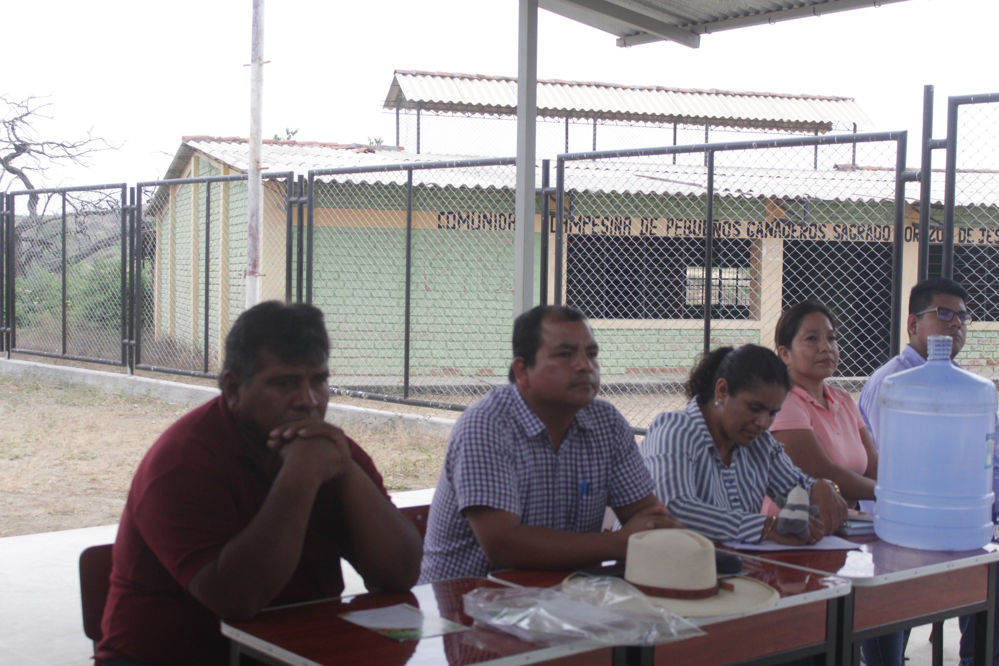 Alcalde Se Reunió Con Las Asociaciones Ganaderas Del Distrito.