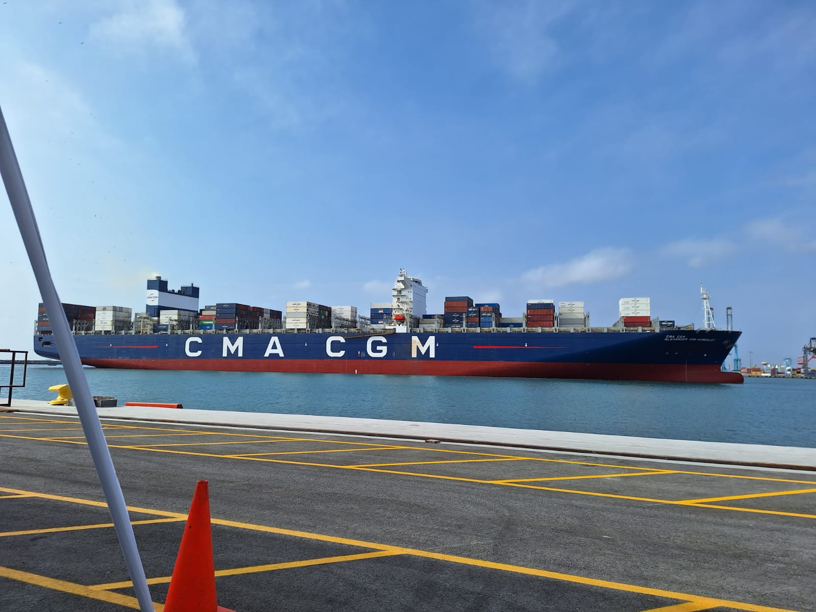 El Terminal Portuario del Callao recibió a la nave portacontenedores más grande que ha llegado a Perú