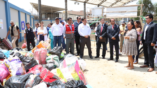 Escolares participan en concurso para eliminar criaderos del zancudo transmisor del dengue