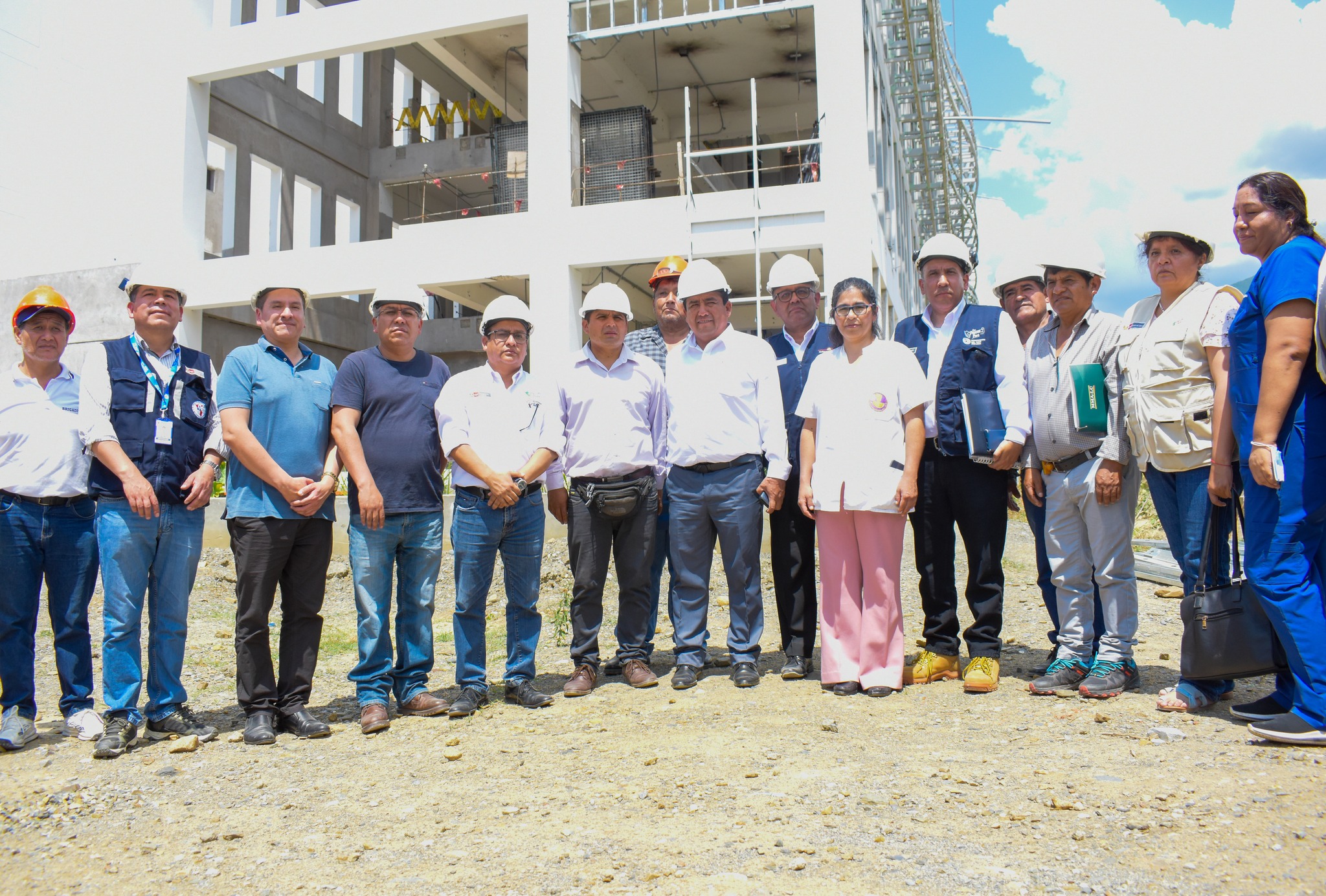 Ministro de salud en Quillabamba ¡acuerdos para nuevo hospital!