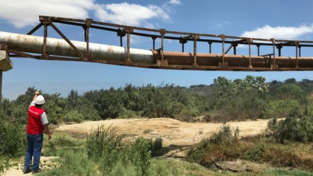 La Contraloría General advirtió el riesgo de colapso de una tubería de línea de conducción por la cual se abastece de agua potable a miles de habitantes de la provincia de Talara, por lo que se pidió a la Empresa Prestadora de Servicios de Saneamiento (EPS) Grau S.A. la pronta adopción de acciones ante la inminente ocurrencia de fenómenos naturales, como El Niño Costero y El Niño Global.
