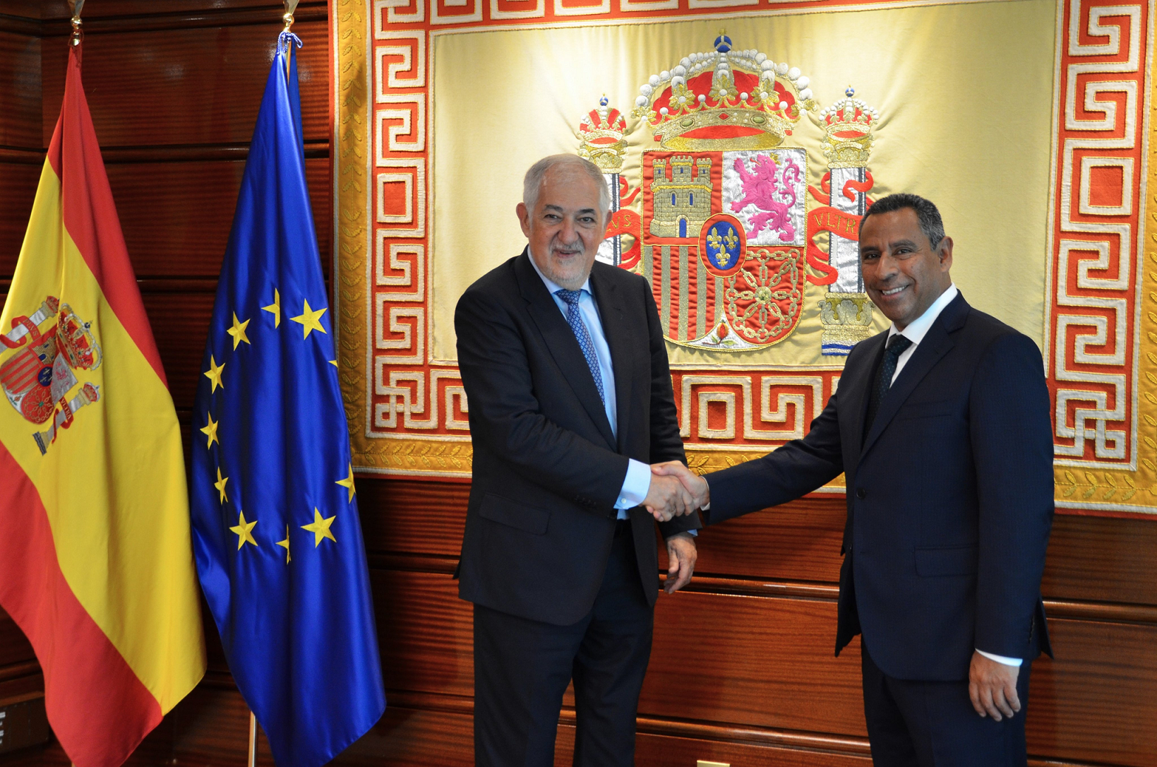Presidente del TC Francisco Morales realizó visita protocolar a su homólogo del TC de España.