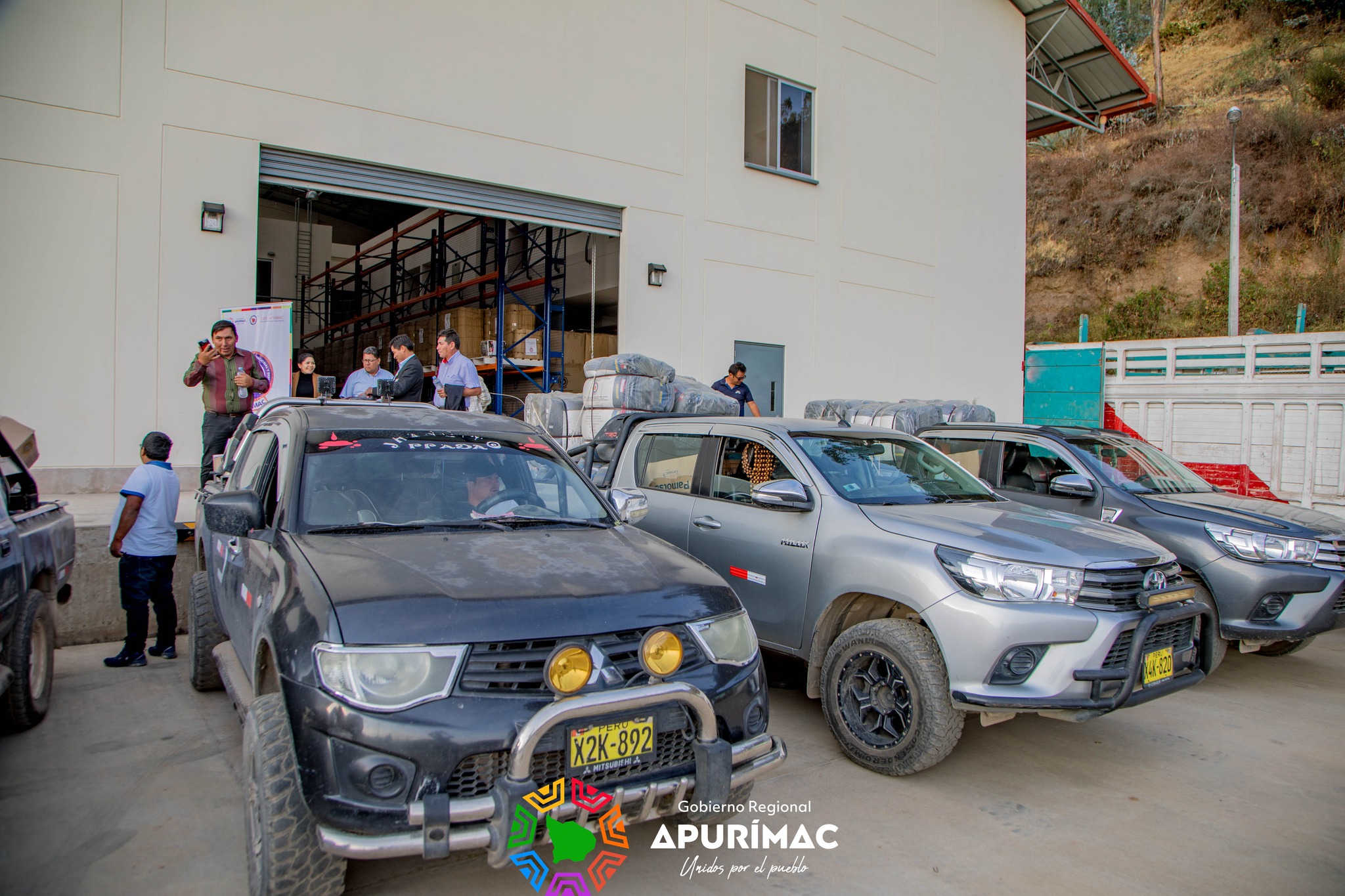 Más de 10 toneladas de ayuda humanitaria se entregó a familias de Antabamba, Aymaraes y Cotabambas para afrontar bajas temperaturas