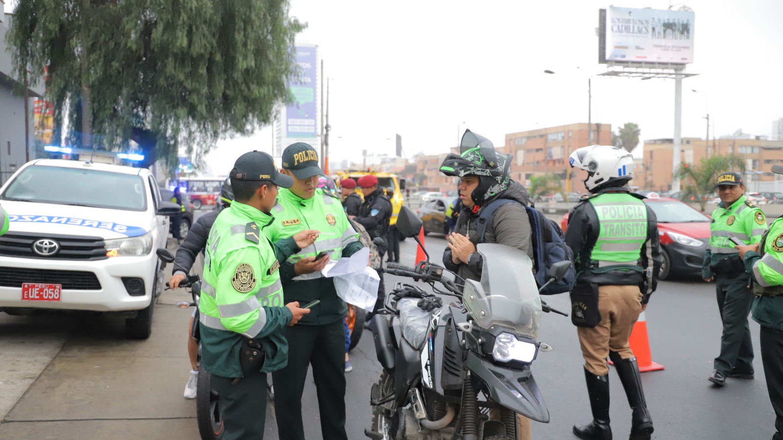 Operativos en San Borja