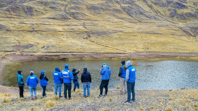 Sunass verificó los niveles de agua en la laguna Piuray