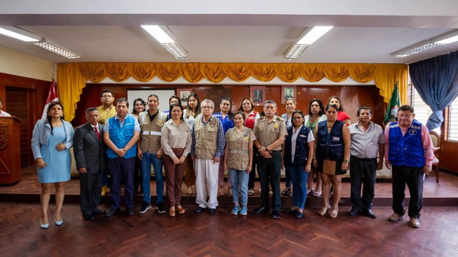 JURAMENTACIÓN Y CONFORMACIÓN DEL EQUIPO TÉCNICO DEL CEFODIA Y COMUDENA EN SULLANA
