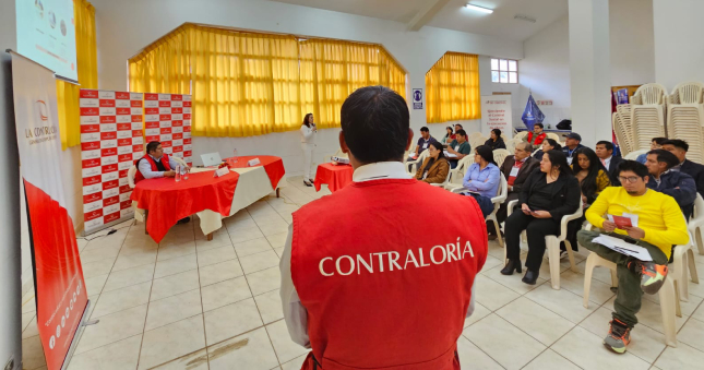 Los ciudadanos y representantes de la sociedad civil organizada de las siete provincias de la región podrán presentar sus alertas y denuncias sobre el presunto uso inadecuado de bienes y recursos públicos en las municipalidades y otras entidades del Estado durante la audiencia pública regional “La Contraloría te escucha”.