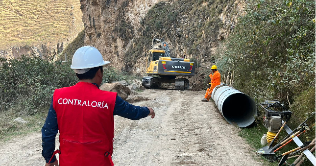 La Contraloría General, advirtió el pago por trabajos no ejecutados en la obra de mejoramiento del servicio de transitabilidad del camino vecinal Tambochaca, Astobamba y Huarautambo en del distrito de Yanahuanca, provincia Daniel Alcides Carrión, por lo que se recomendó la pronta adopción de acciones correctivas. 
