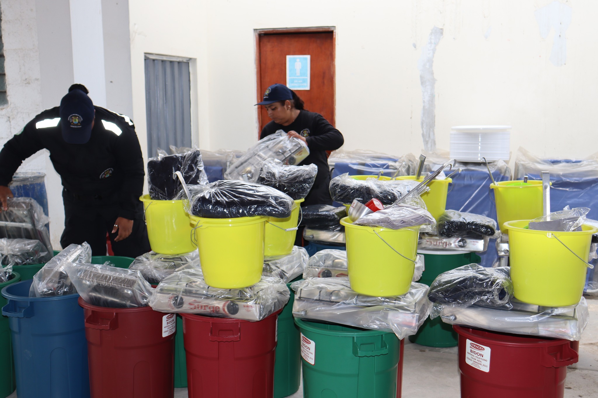 Municipalidad Provincial entregó apoyo humanitario a 18 familias del poblado de Huacho Chico
