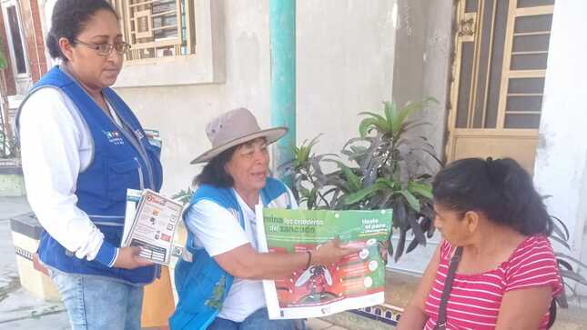 Tumbes: personal de salud realiza control larvario casa por casa para prevenir el dengue