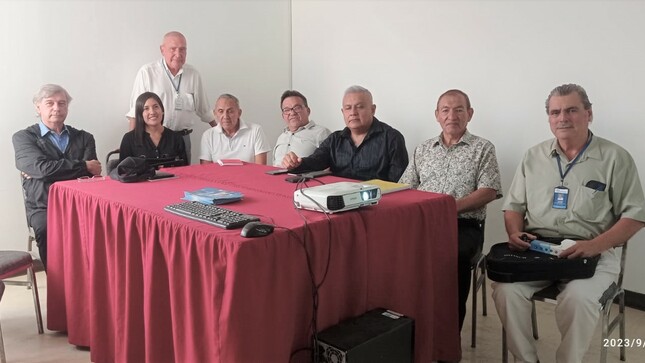 Foto de reunión con representantes de la Asociación Civil de Parques Industriales y Tecnológicos de Lambayeque