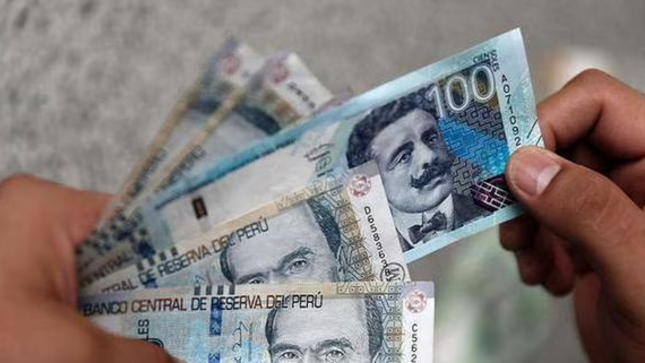 Entérate si eres beneficiario de la bonificación extraordinaria de S/. 500.00