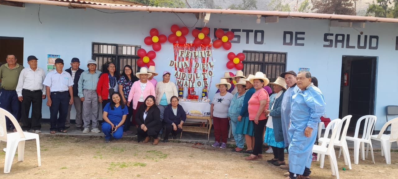 La Municipalidad Distrital de Macate a través de las áreas de  Defensoría Municipal del Niño y Adolescente llevaron 
a cabo el "Festival del Adulto Mayor"