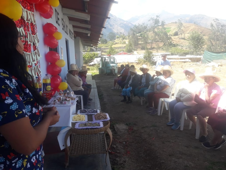 La Municipalidad Distrital de Macate a través de las áreas de  Defensoría Municipal del Niño y Adolescente llevaron 
a cabo el "Festival del Adulto Mayor"