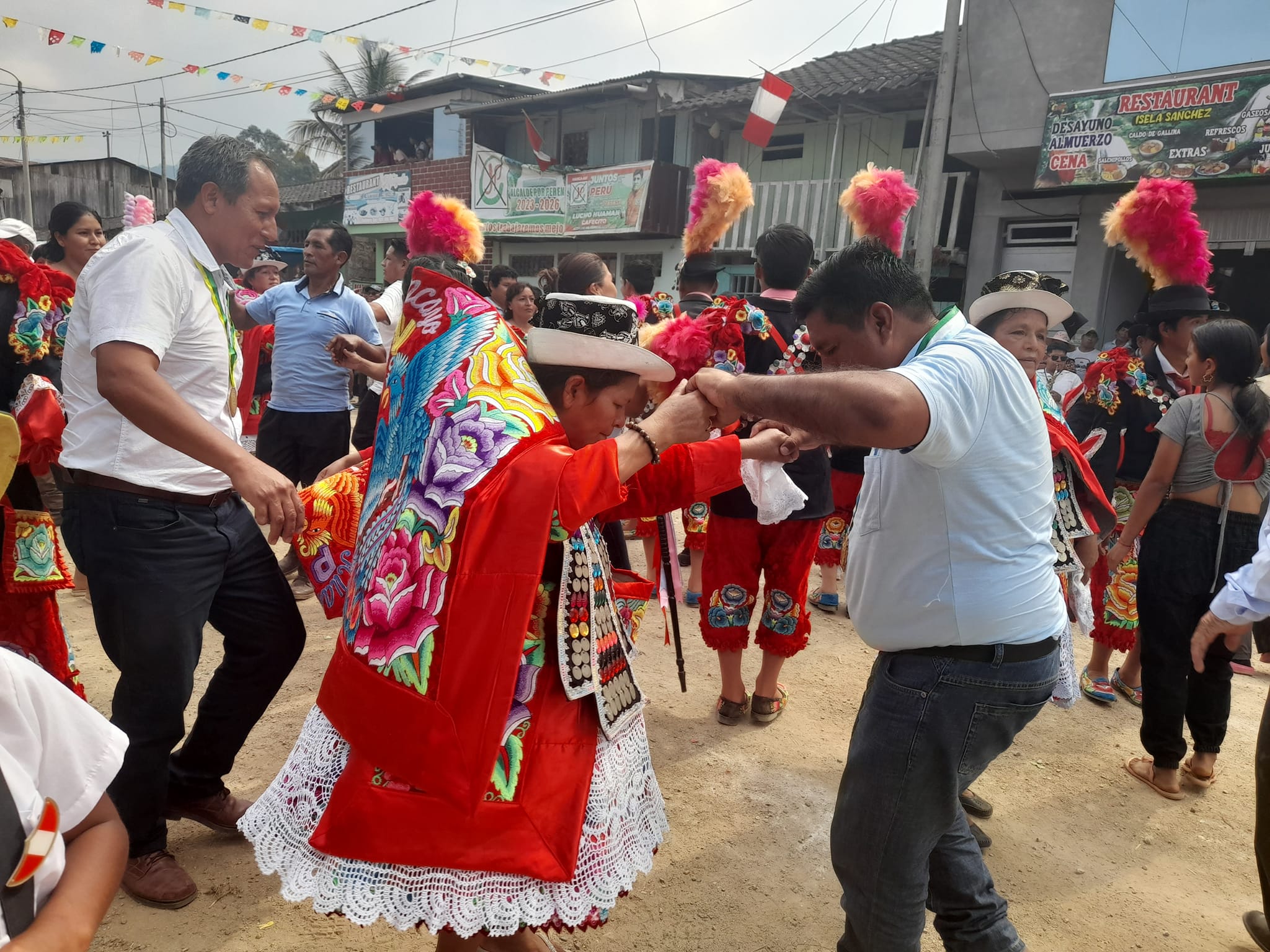 Ceremonia de desfile Cívico por los 48 años de creación Politica