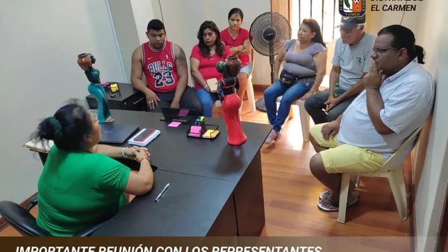 IMPORTANTE REUNIÓN CON REPRESENTANTES DEL SECTOR TRANSPORTE DEL DISTRITO DE EL CARMEN