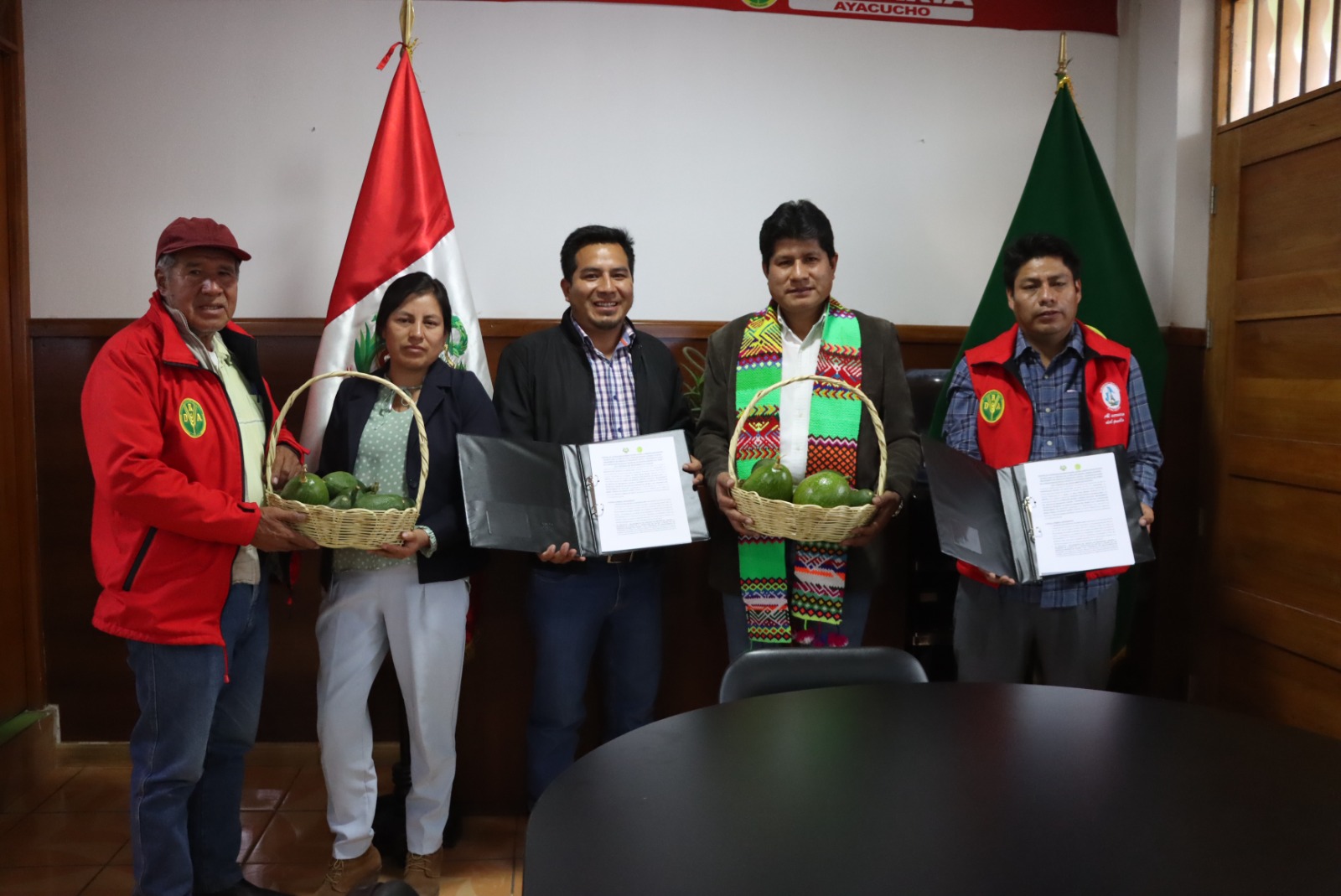 Convenios de cooperación interinstitucional con los gobiernos locales de Quinua en Huamanga, y Luricocha y Santillana en Huanta.