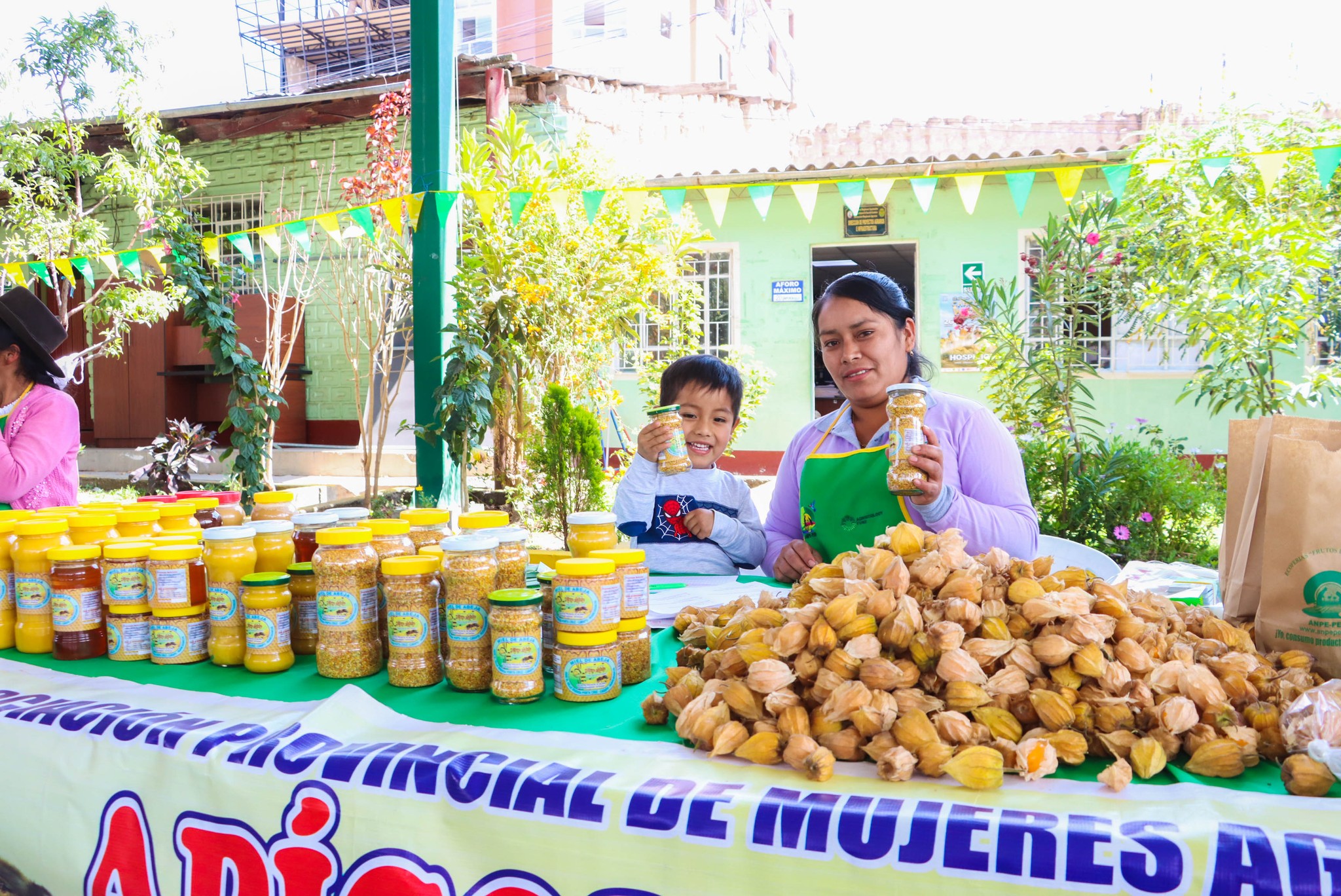 Ecoferia "Frutos de la Tierra"