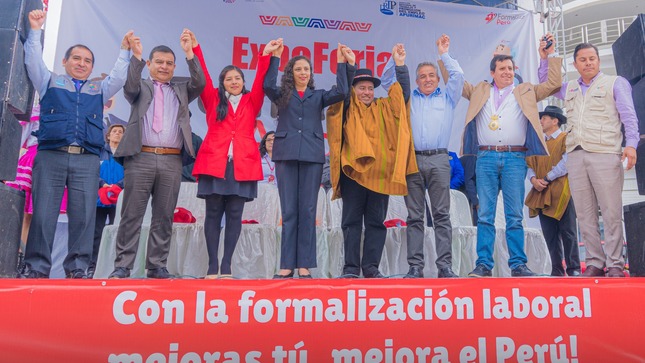 Con gran éxito se desarrolló Expo Feria descentralizada Formalízate Ahora Apurímac