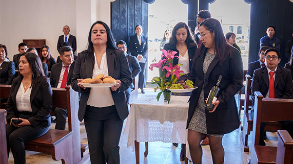 Misa Te Deum por los 485° aniversario de Fundación Española de la Fidelísima Ciudad San Juan de la Frontera de los Chachapoyas