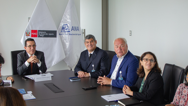 ANA se reúne con misión de Países Bajos para dar continuidad a la cooperación entre ambos países en el marco de la seguridad hídrica
