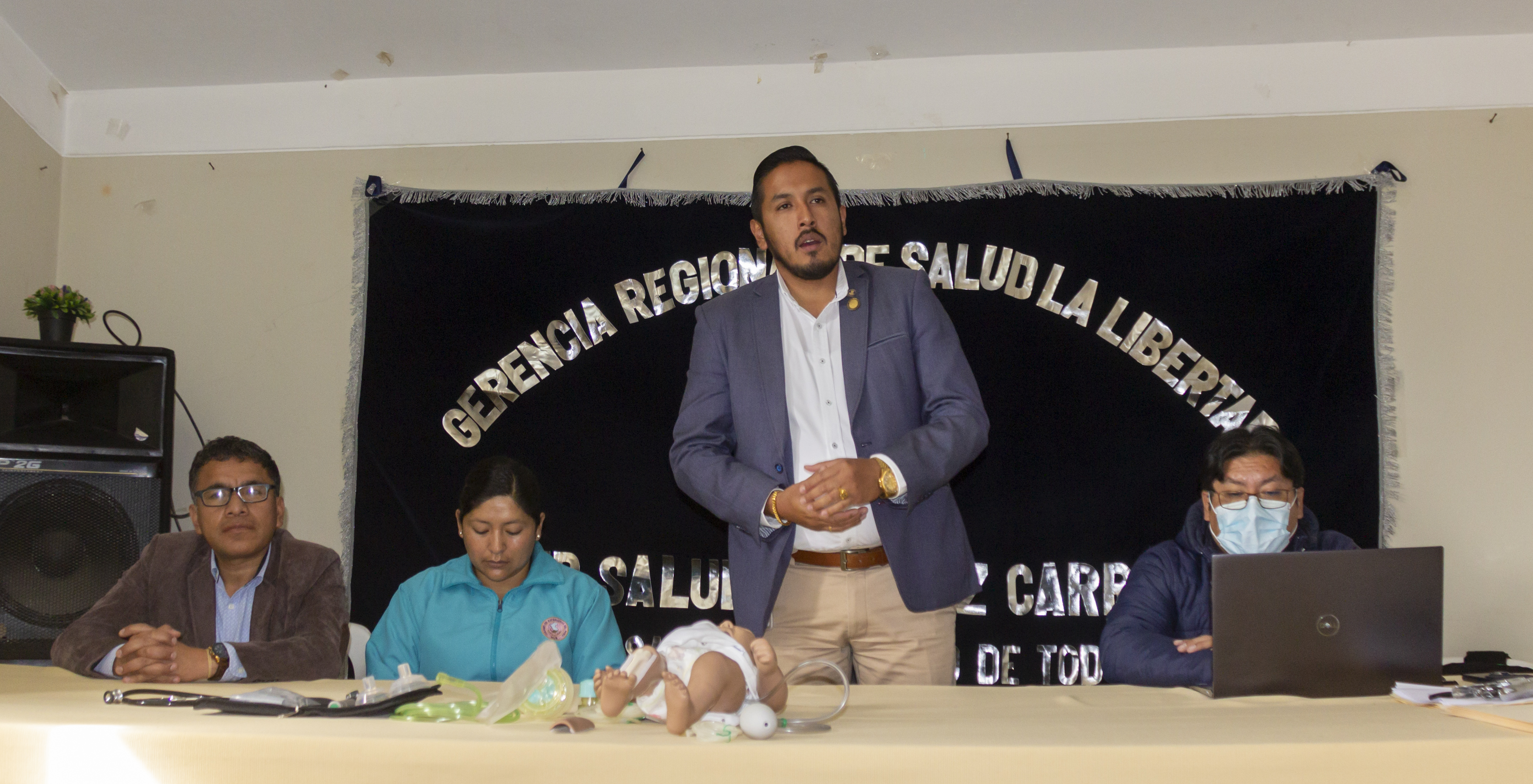 Foto de los capacitadores de la capacitación cardiopulmunar.